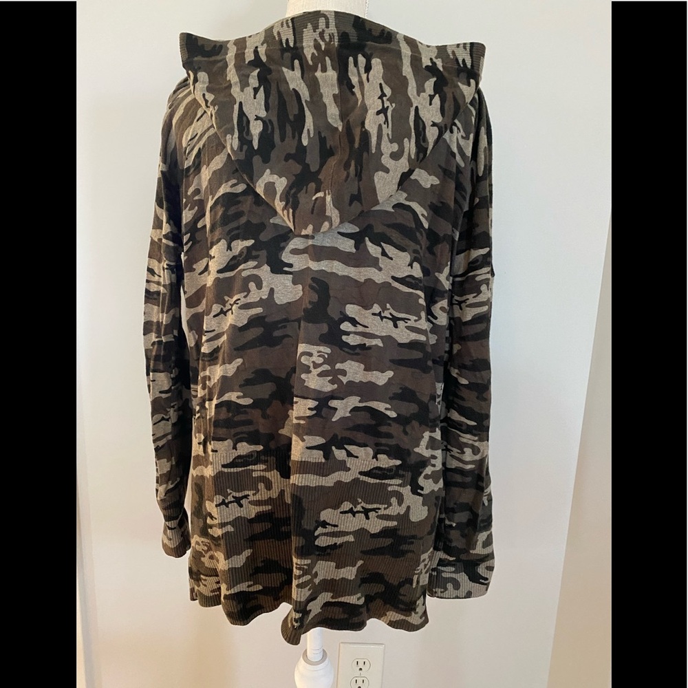 Sanctuary Camo Open Front Long Sleeve Hooded Cardigan Sweater Size Small - Picture 4 of 9
